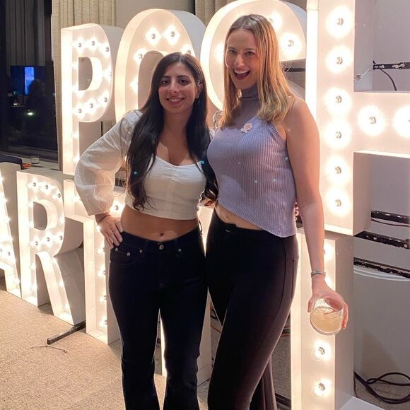 Aritzia Hadwyn Blouse White - Picture 7 of 10